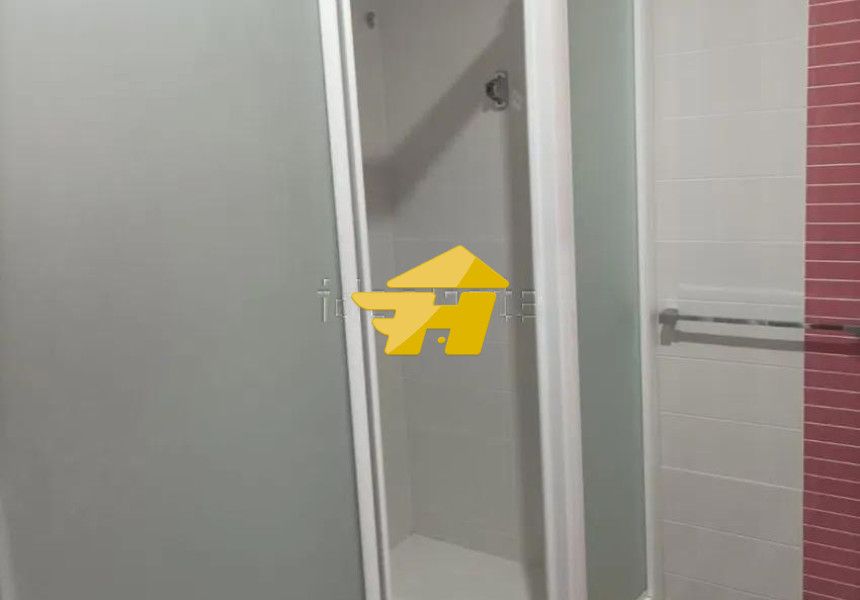 Piso en venta en Avenida Rocío Jurado, Parque de la Paloma
