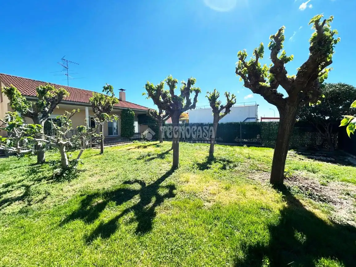 Casa o chalet en venta en Osera de Ebro con Calefacción y Jardín privado