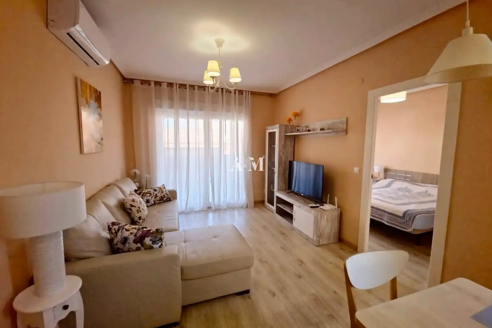 Ático con ascensor en venta en Playa de los Locos, imagen 2