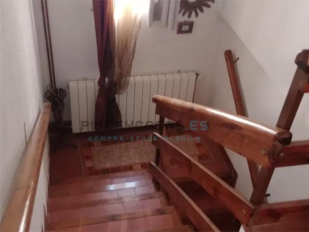 Casa adosada en venda en Landete