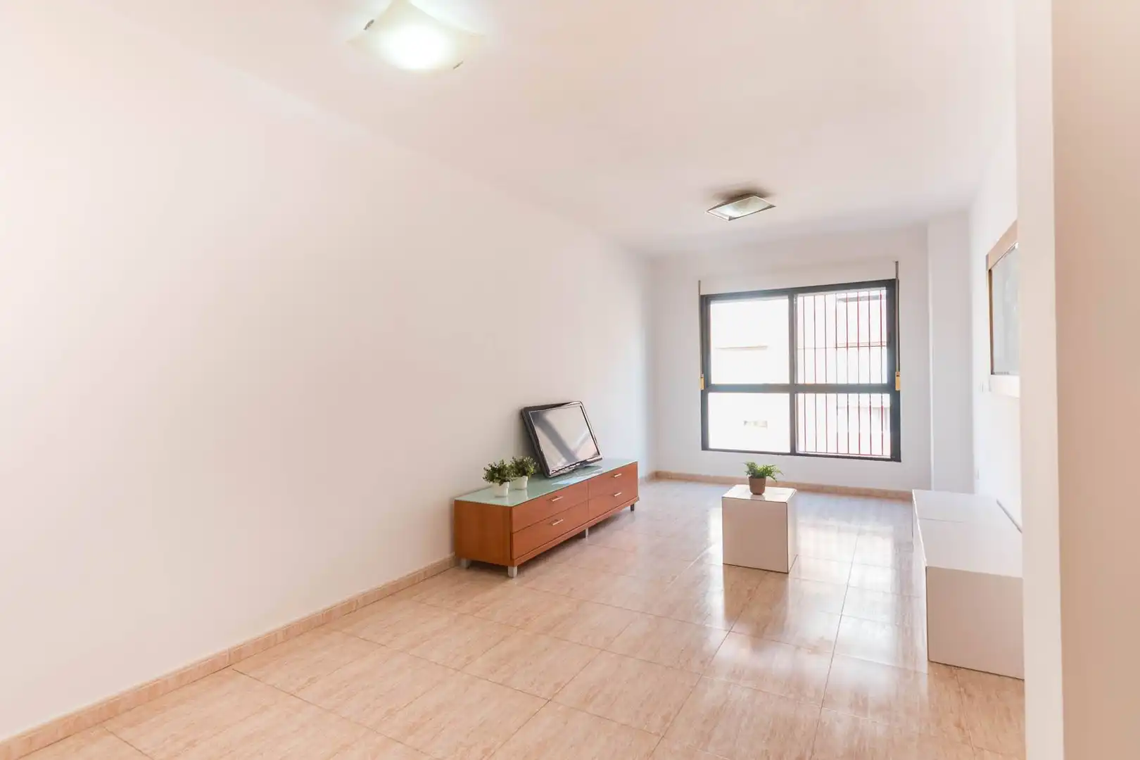 Sala d'estar de Pis en venda en Murcia amb Traster