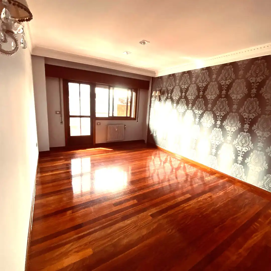 Wohnzimmer von Wohnung zur Miete in Vigo 