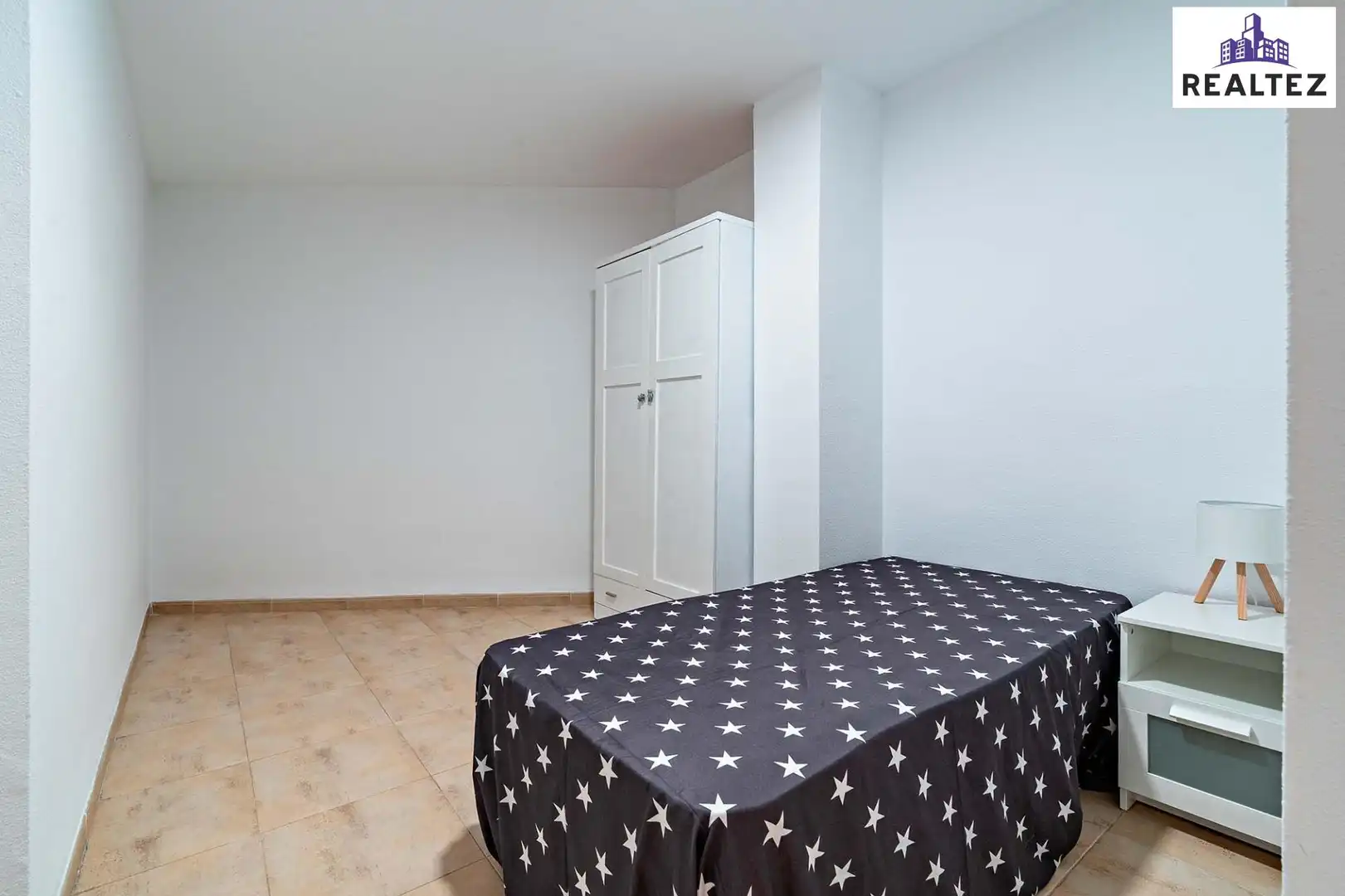 Habitación de Piso en venta en Roquetas de Mar con Aire acondicionado, Terraza y Amueblado
