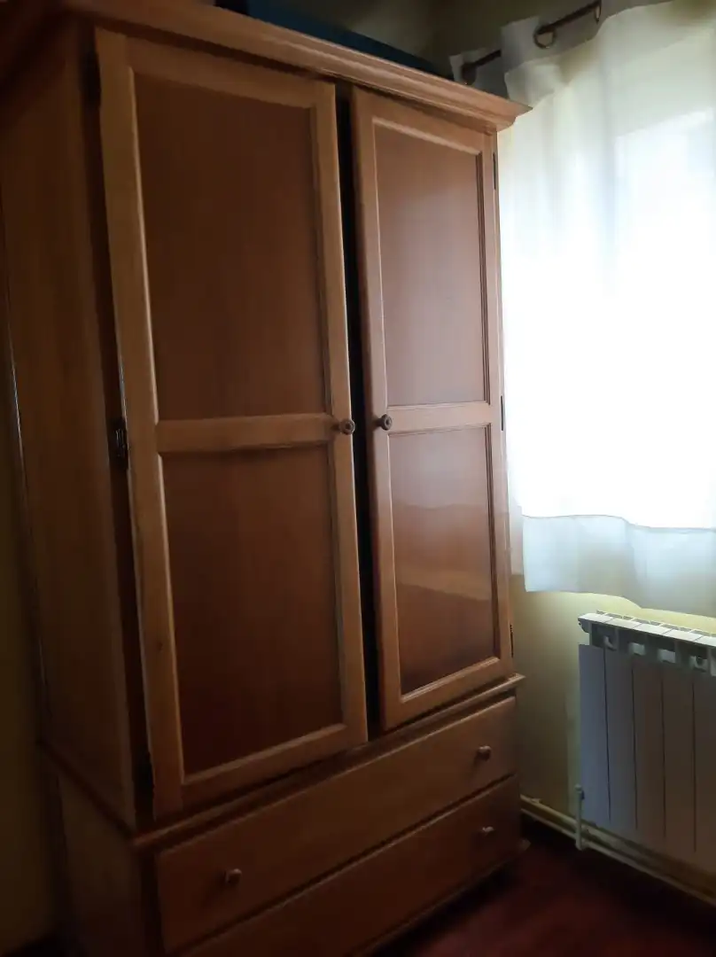 Schlafzimmer von Wohnung zum Verkauf in Ferrol mit Möbliert