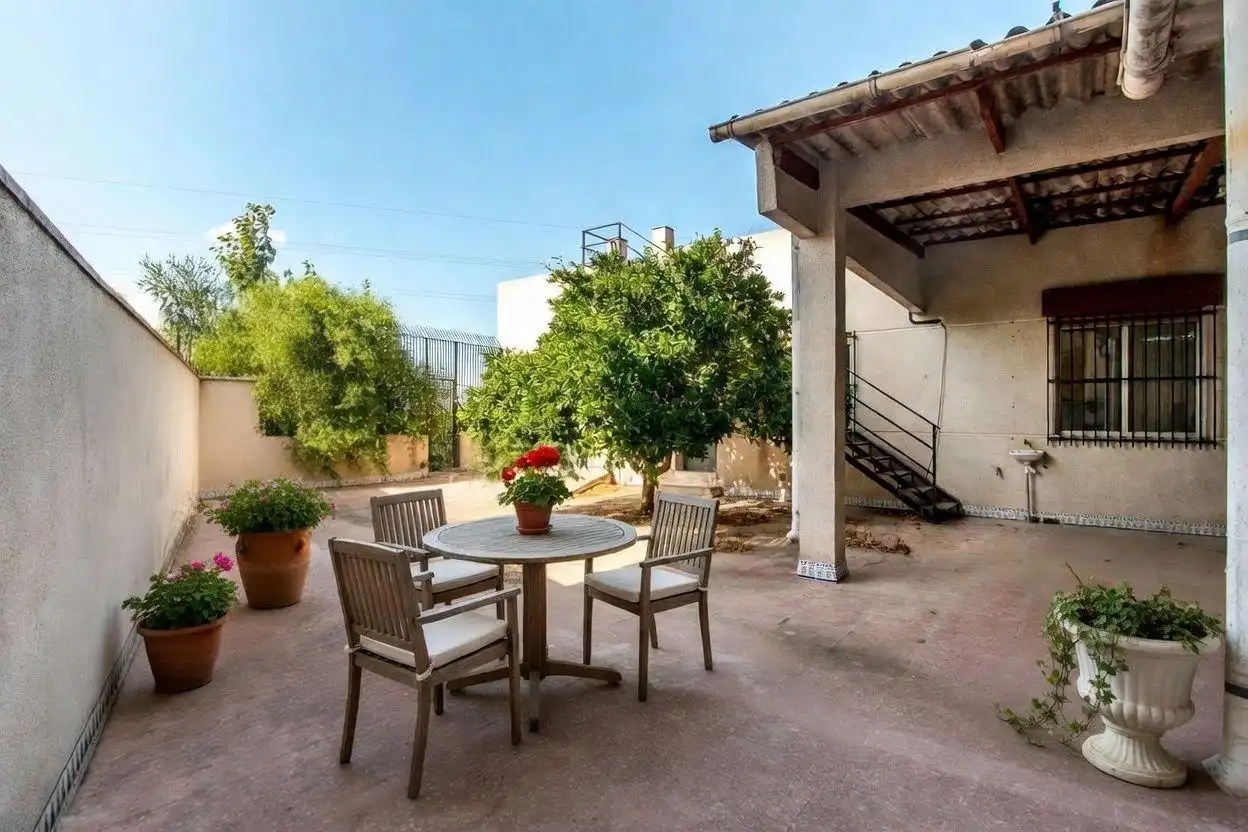 Casa amb jardí en venda a Pedanías Este