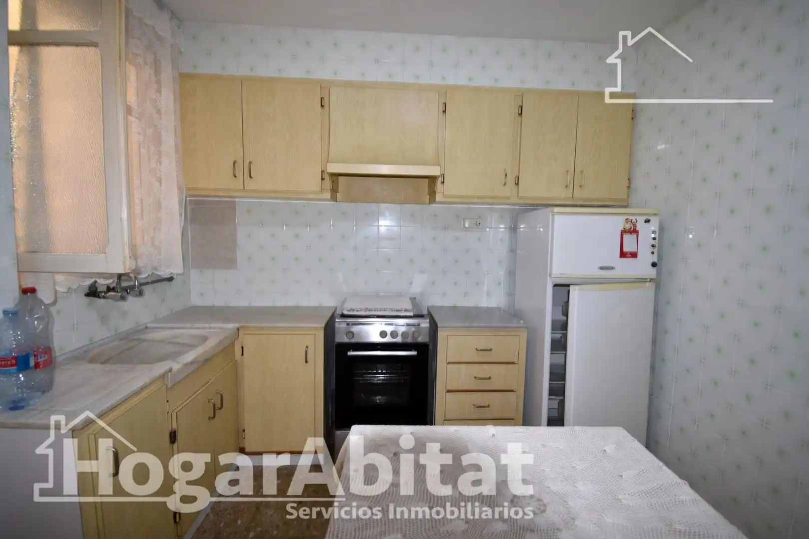 Kitchen of Flat for sale in Oliva  with Balcony