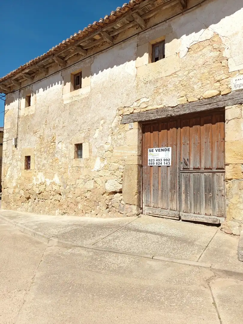 Vista exterior de Casa o chalet en venta en Prádanos de Ojeda