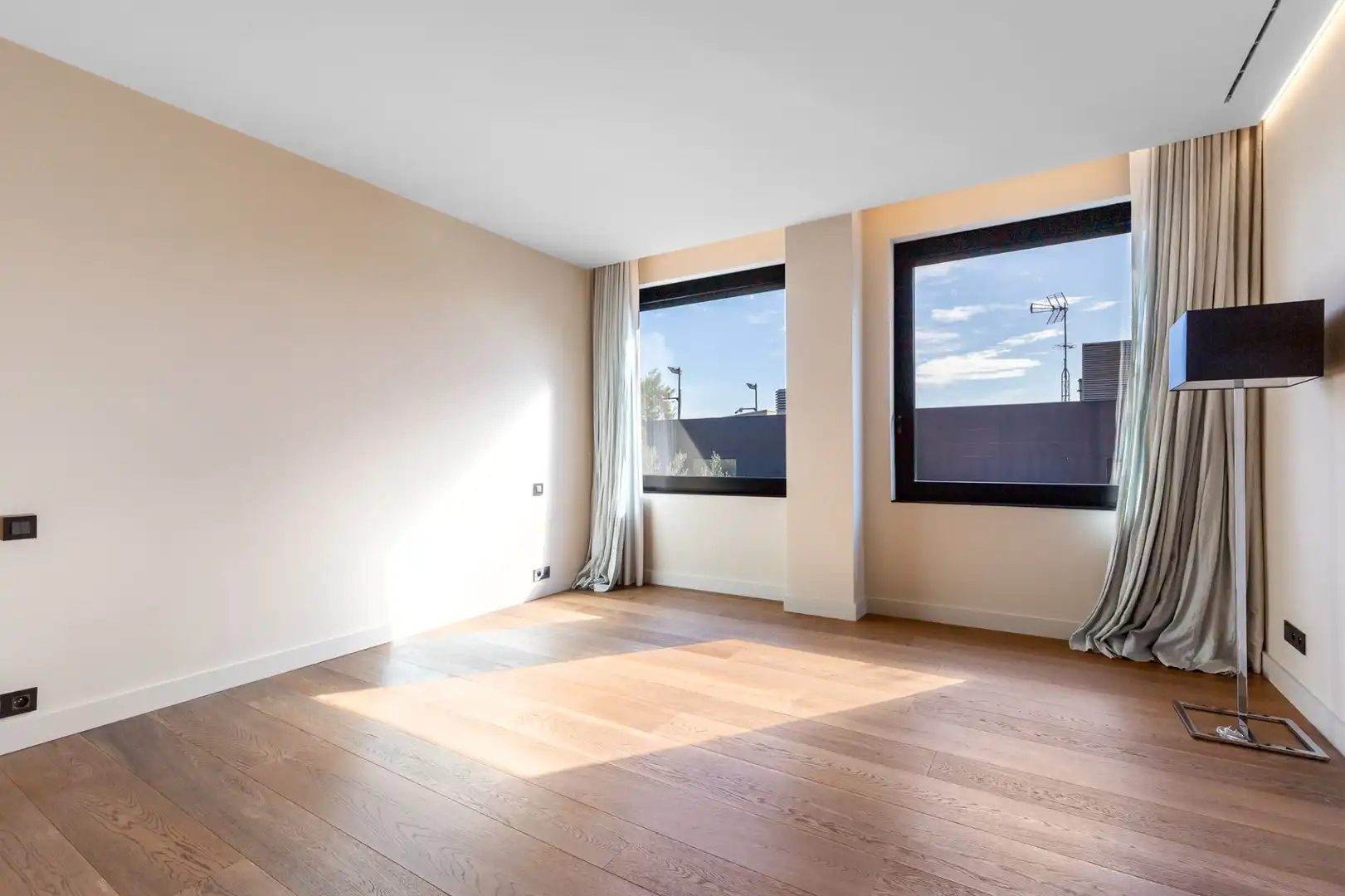 Habitación de Casa o chalet en venta en Esplugues de Llobregat con Aire acondicionado, Calefacción y Terraza