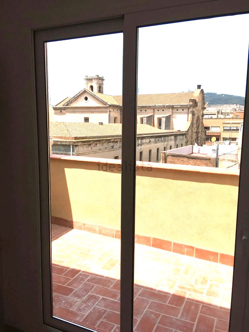Exterior view of Attic for sale in  Barcelona Capital  with Heating, Terrace and Furnished