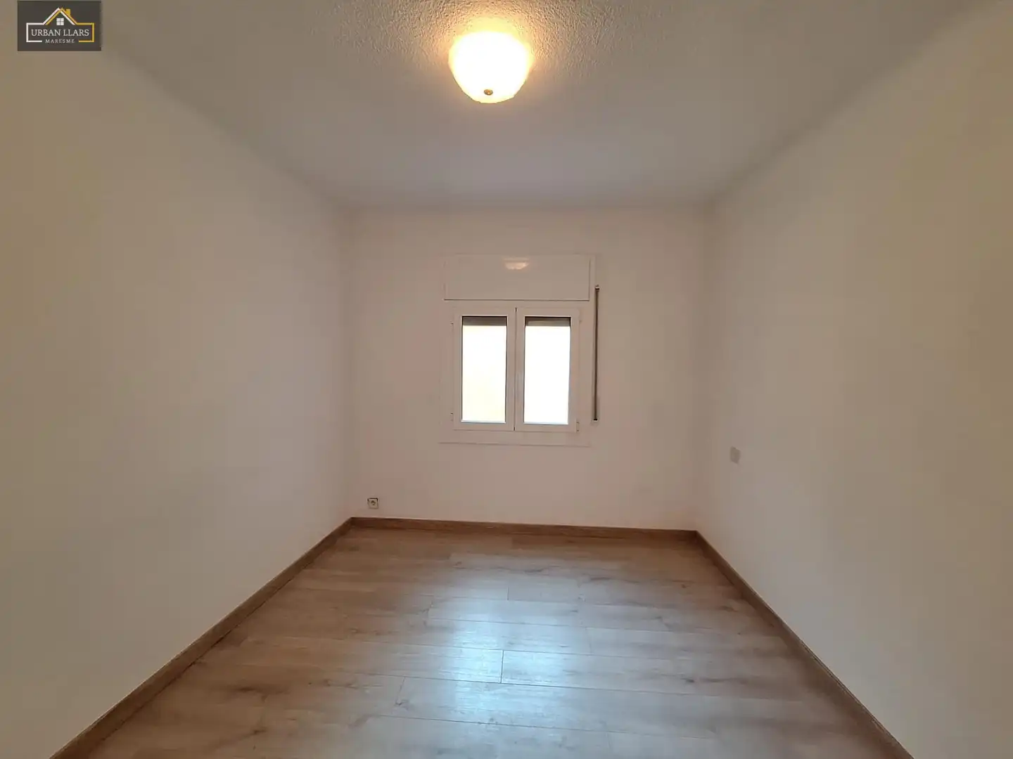 Dormitori de Dúplex en venda en Arenys de Mar amb Parquet