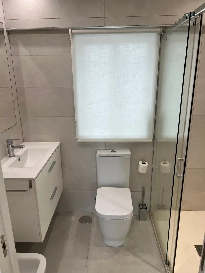 Baño de Piso en venta en A Coruña Capital  con Amueblado y Horno