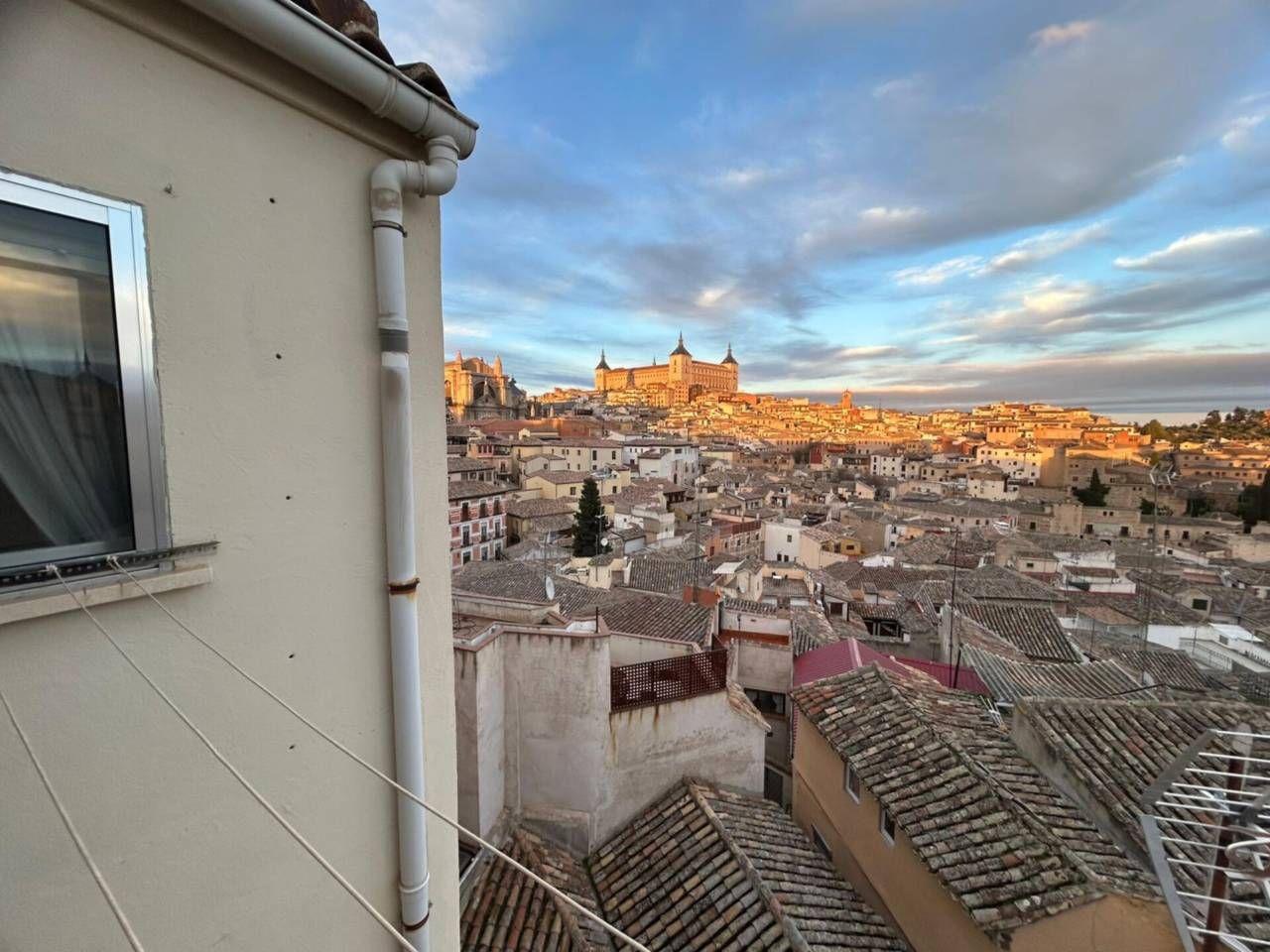 Vista exterior de Pis en venda en  Toledo Capital amb Aire condicionat, Calefacció i Balcó