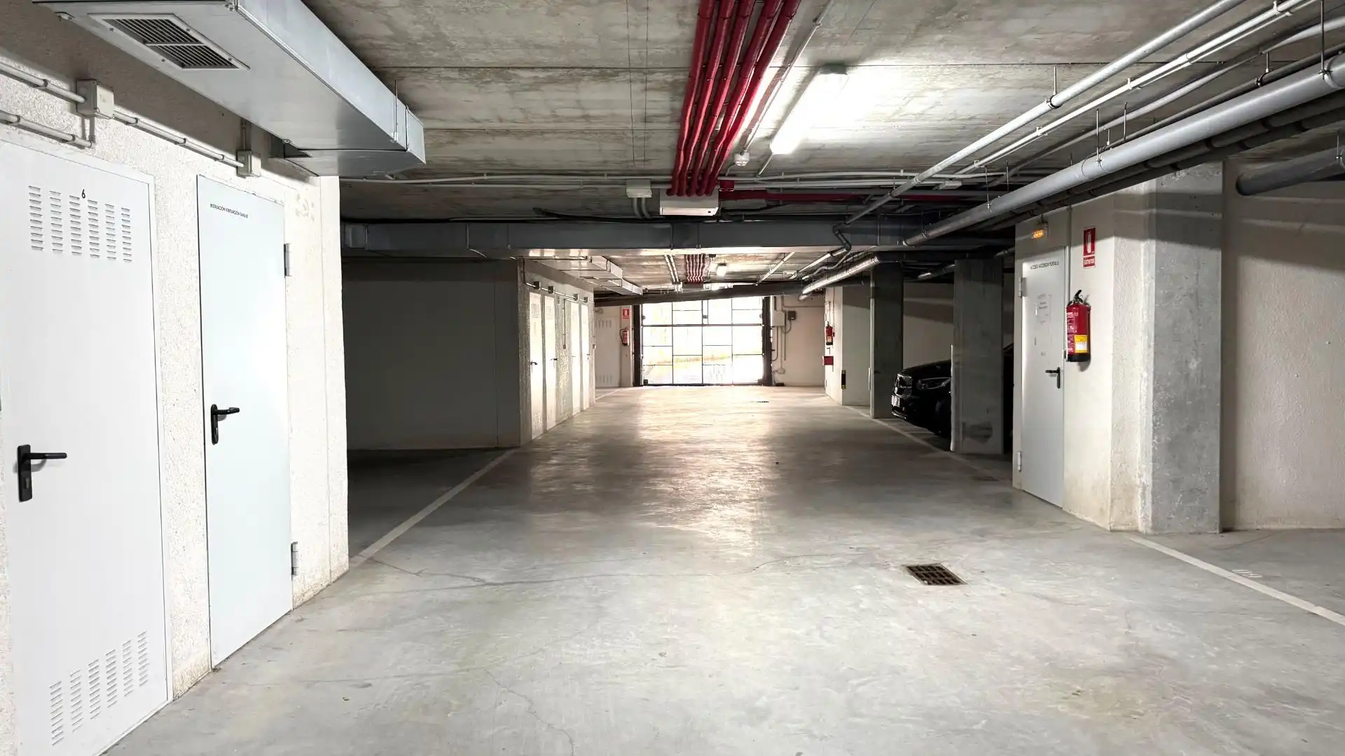 Parking de Dúplex en venta en Cartes con Calefacción, Trastero y Amueblado