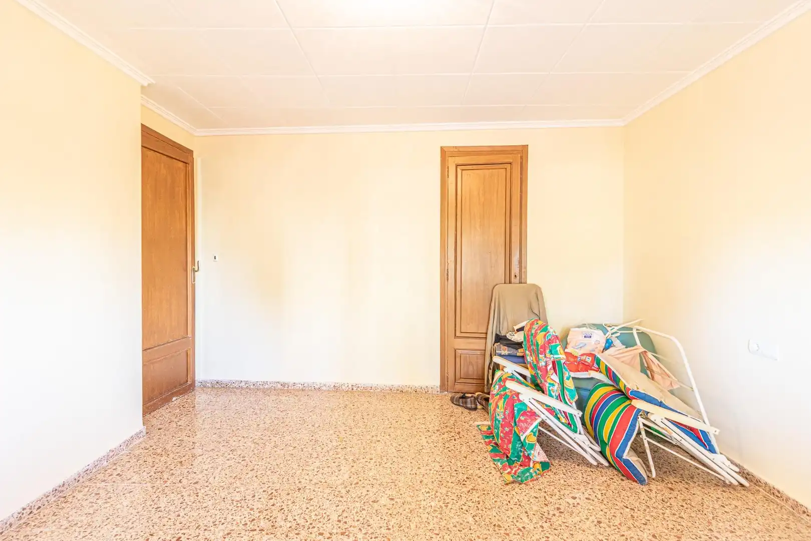 Schlafzimmer von Haus oder Chalet zum Verkauf in Carlet mit Heizung, Privatgarten und Terrasse