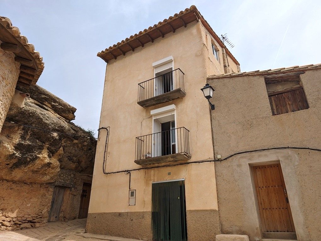 Exterior view of House or chalet for sale in Fórnoles  with Furnished and Balcony