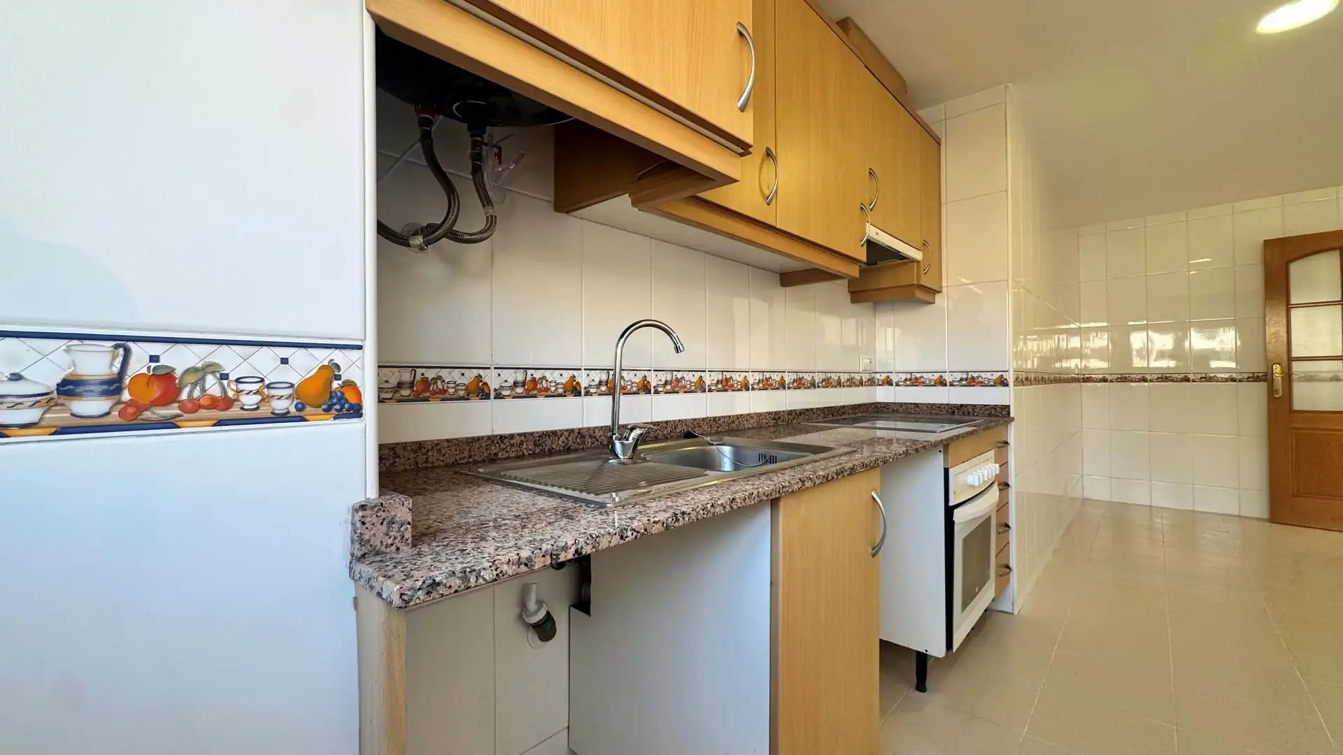Cocina de Piso en venta en Alicante / Alacant con Piscina