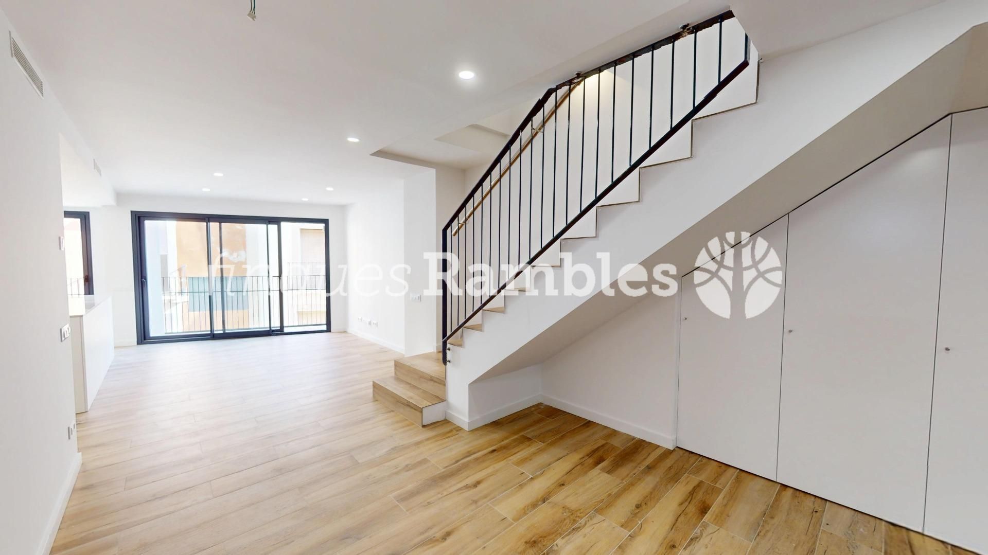 Exterior view of Duplex for sale in Igualada  with Heating, Terrace and Balcony