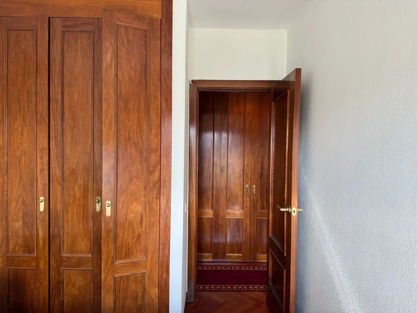 Flat for rent in Madrid  with Air Conditioner, Private garden and Swimming Pool