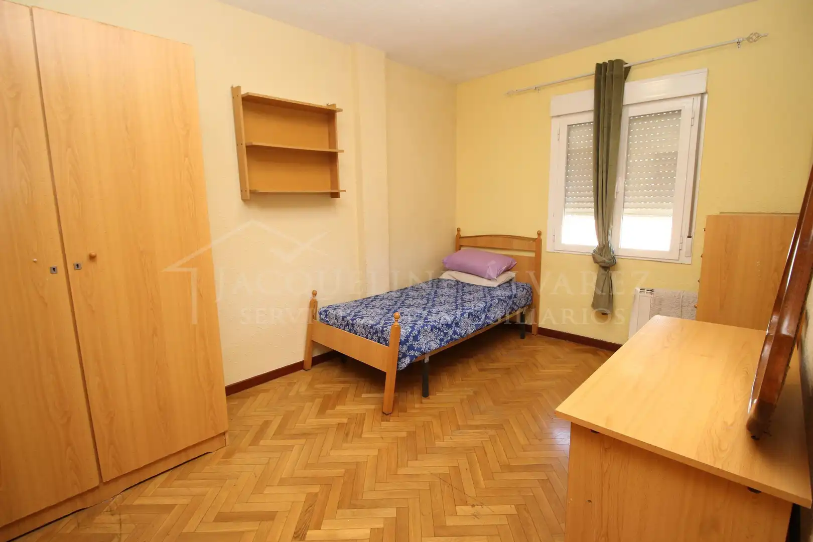 Bedroom of Flat for sale in Parla  with Parquet flooring