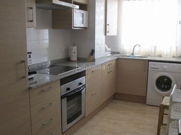 Apartament amb piscina de lloguer a Carrer Sigalero 8