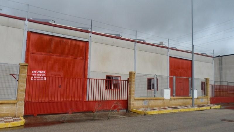 Exterior view of Industrial buildings for sale in La Carolina