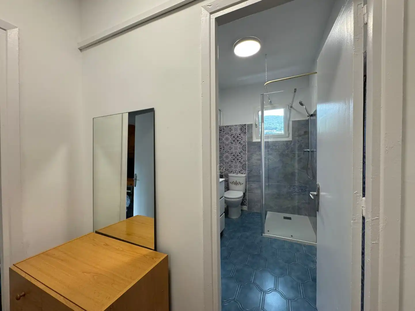 Bathroom of Flat for sale in Aller  with Storage room