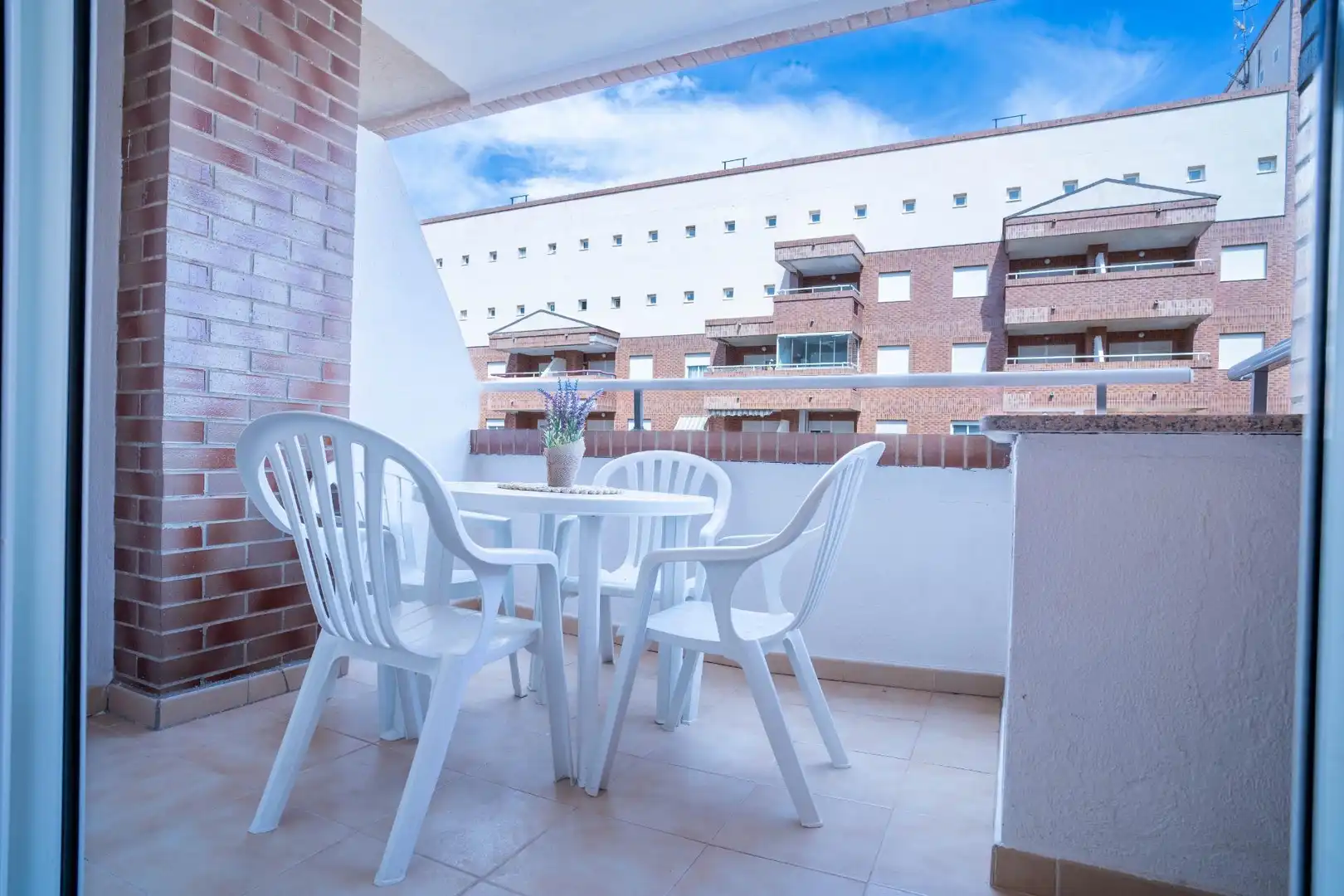 Terrassa de Apartament en venda en Oropesa del Mar / Orpesa amb Terrassa, Traster i Moblat