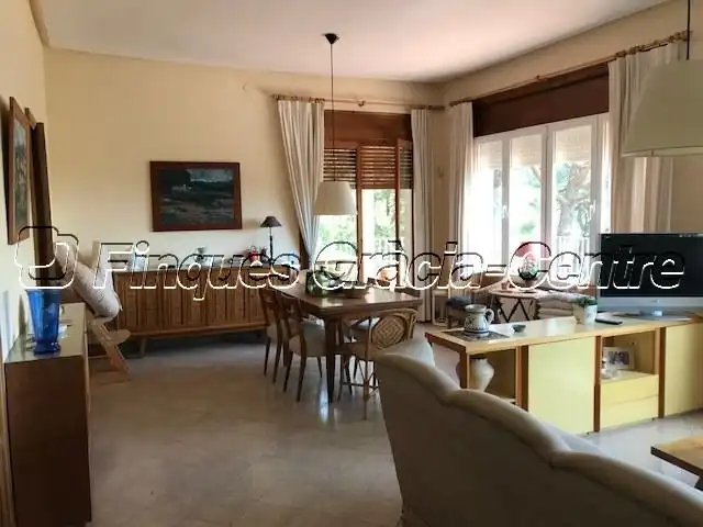 Casa amb terrassa en venda a Carrer Brutau, imagen 2