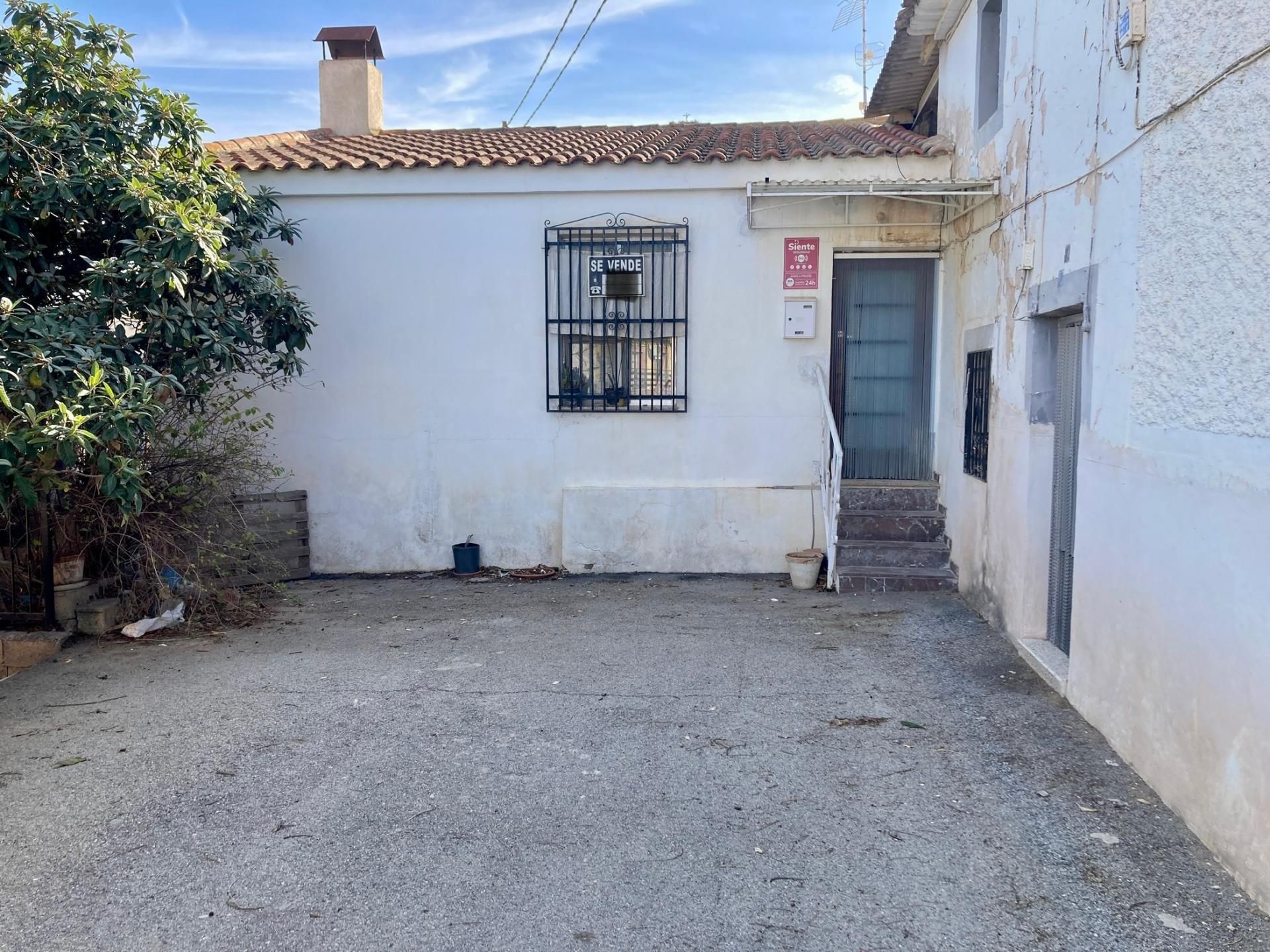 Casa adosada en venda a Cehegín