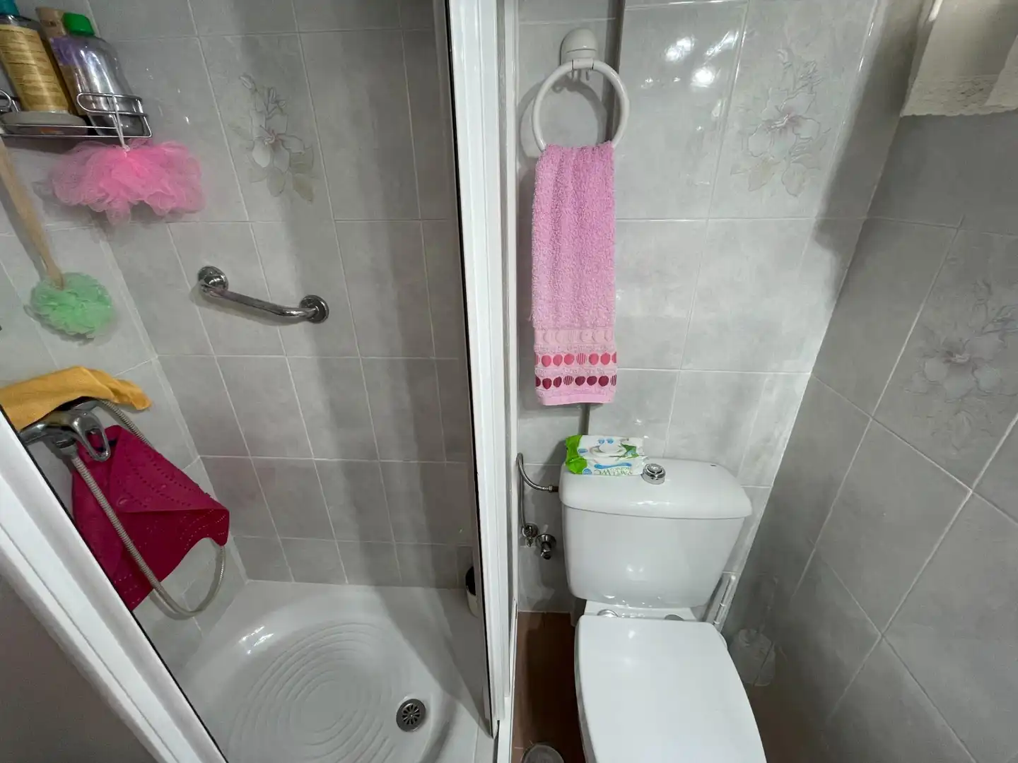 Baño de Piso en venta en Camas con Aire acondicionado, Terraza y Amueblado