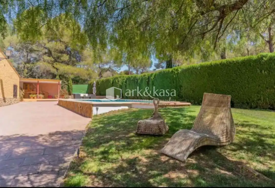 Jardín de Casa o chalet de alquiler en Torrent con Jardín privado, Terraza y Trastero
