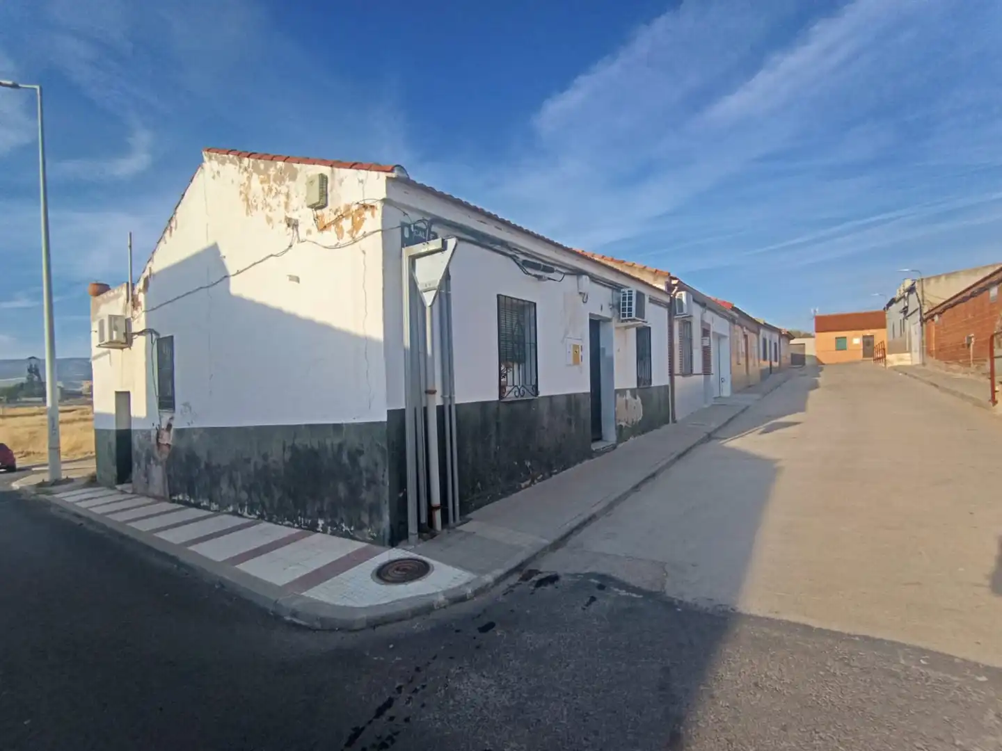 Exterior view of Houses for sale in Puertollano