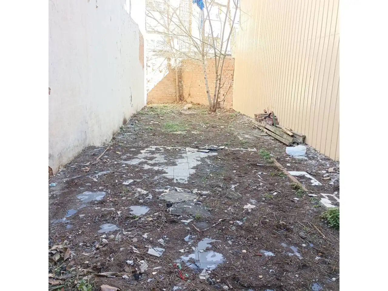 Terreny residencial en venda a Calle MOIANES