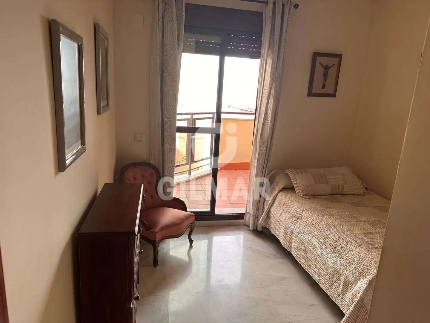 Bedroom of Flat for rent in Sevilla  with Air Conditioner, Heating and Terrace
