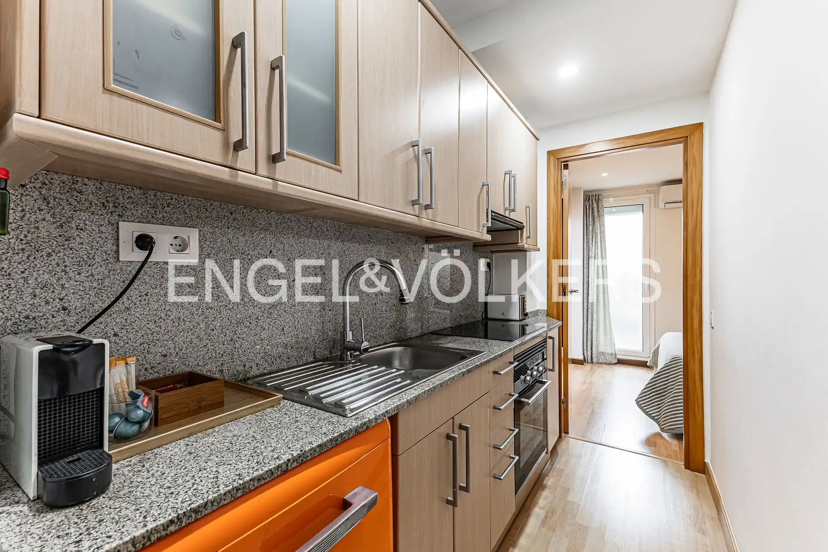 Appartamento con terrazza in vendita a Ciutat Vella, imagen 5