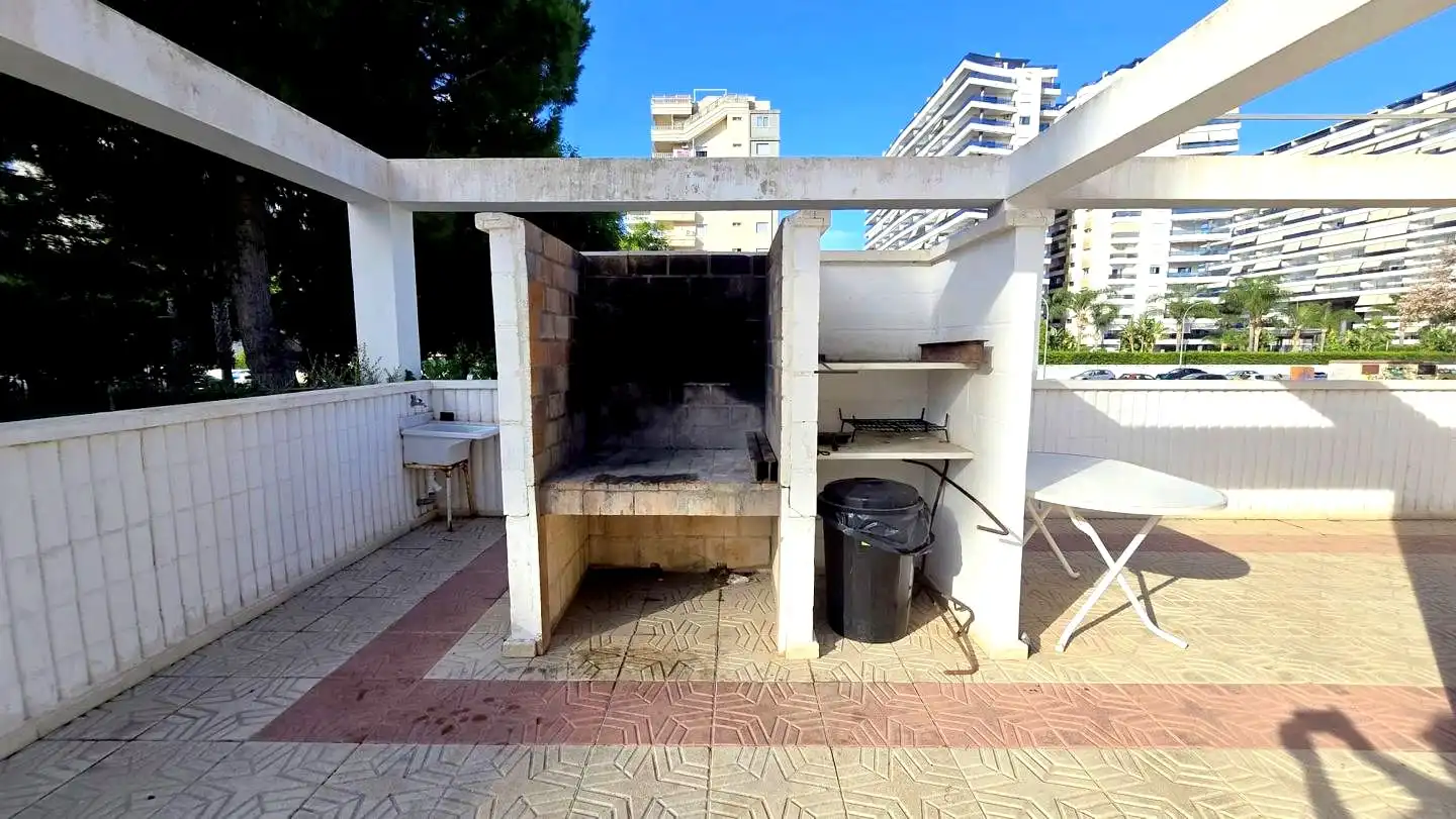 Terrasse von Wohnung zum Verkauf in Gandia mit Klimaanlage, Terrasse und Möbliert