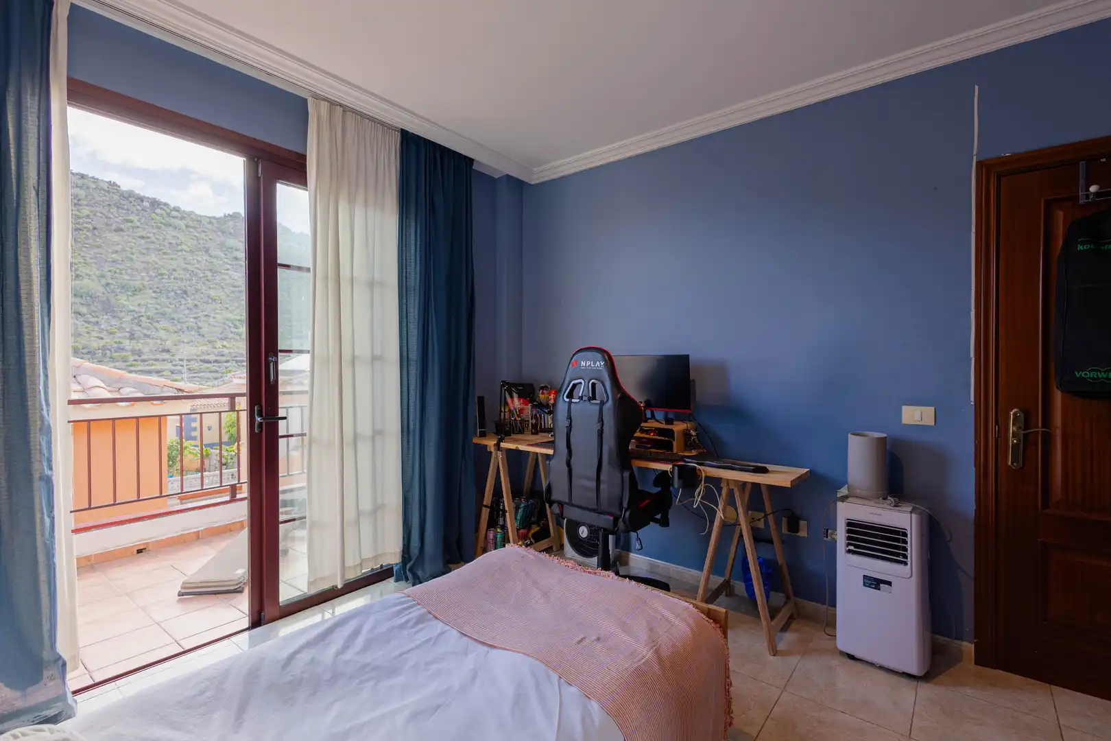 Habitación de Casa o chalet en venta en Arona con Jardín privado, Terraza y Balcón