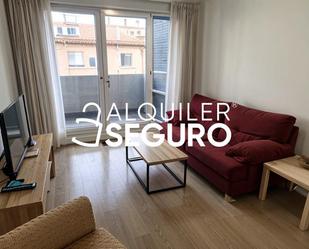 Living room of Flat to rent in  Sevilla Capital  with Air Conditioner, Terrace and Swimming Pool