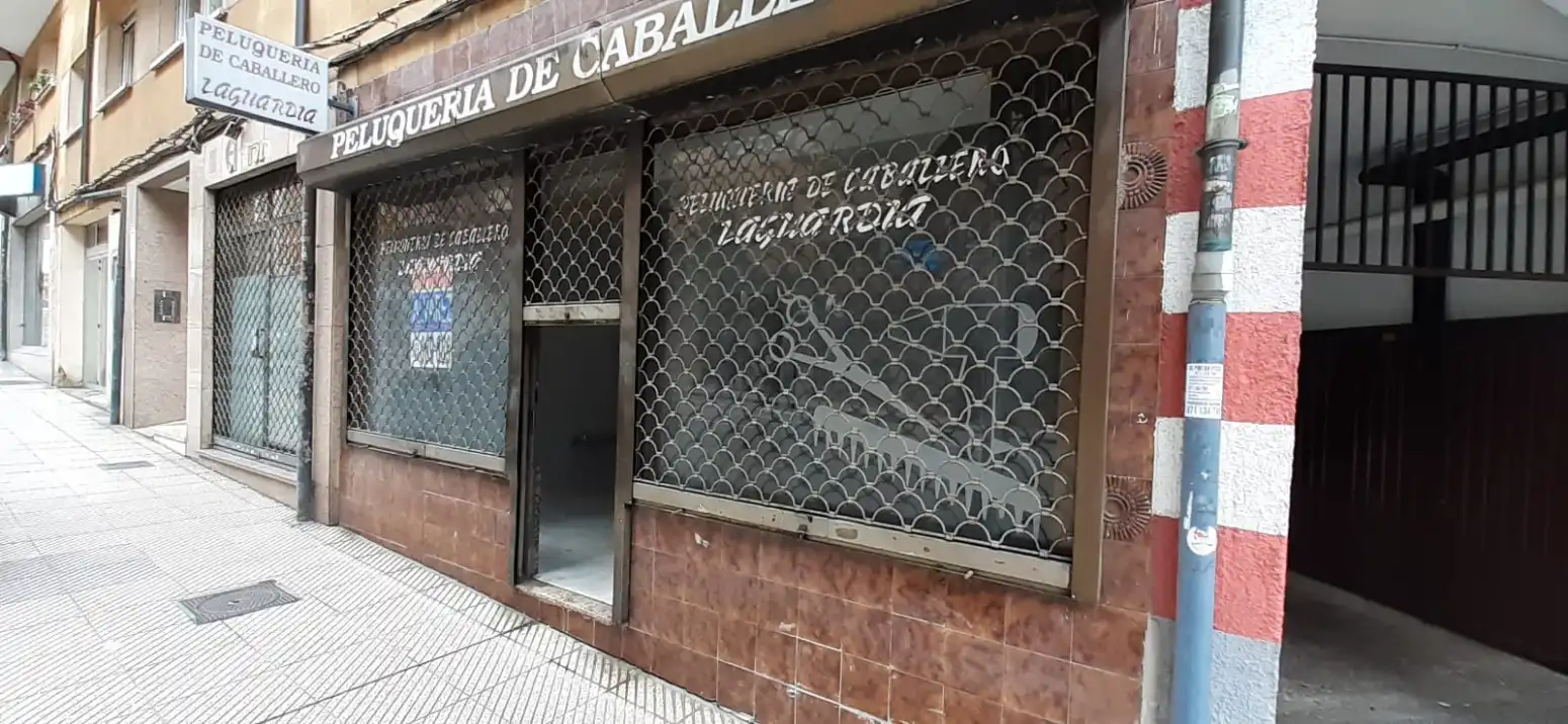Außenansicht von Geschaftsraum zur Miete in Oviedo 