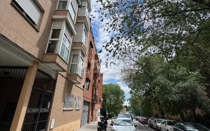Vista exterior de Pis en venda en  Madrid Capital amb Aire condicionat i Balcó