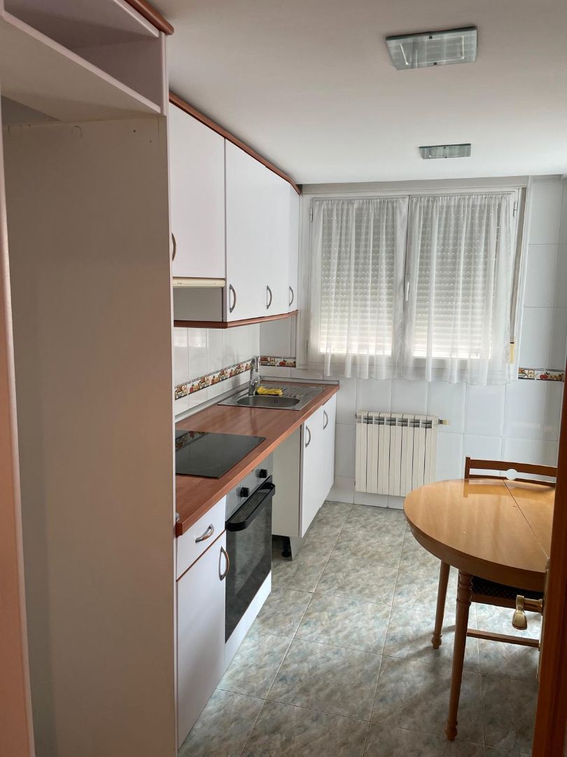 Cuina de Pis de lloguer en  Madrid Capital amb Aire condicionat, Calefacció i Parquet