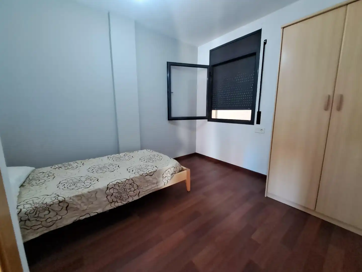 Dormitori de Pis en venda en Móra d'Ebre amb Aire condicionat, Parquet i Terrassa