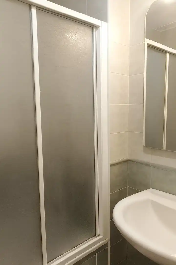 Bany de Pis en venda en Huelva amb Aire condicionat