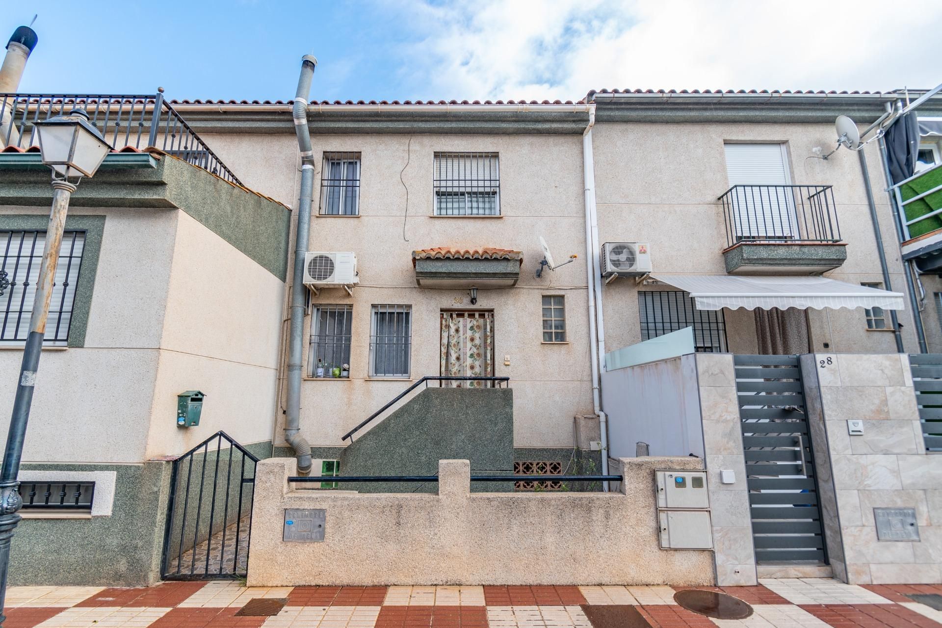 Single-family semi-detached for sale in  ROCIO, Atarfe