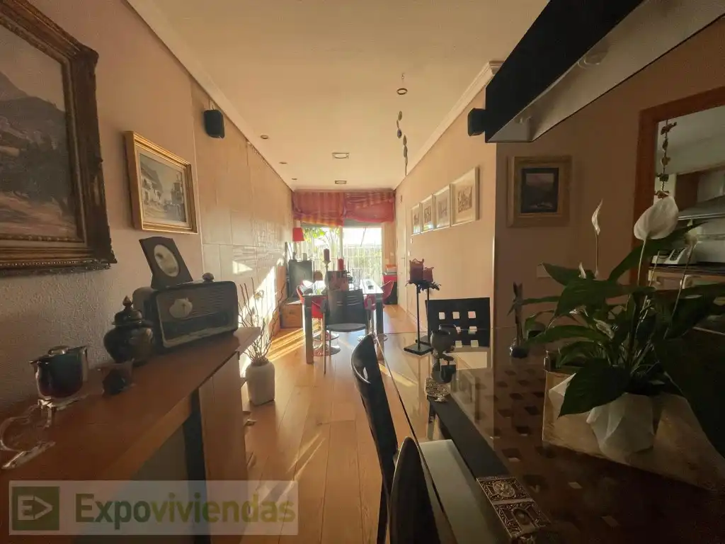 Comedor de Casa adosada en venta en Murcia