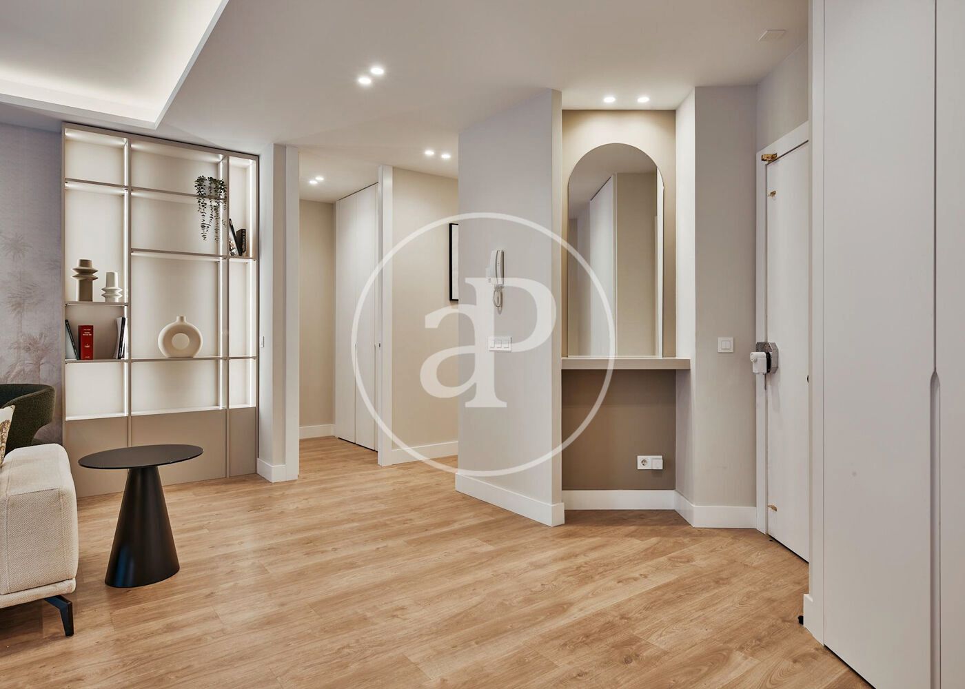 Flat for sale in  Madrid Capital  with Air Conditioner, Heating and Terrace