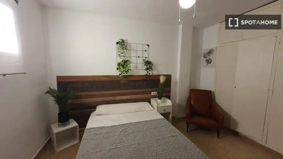 Habitación en El Cabanyal - El Canyamelar