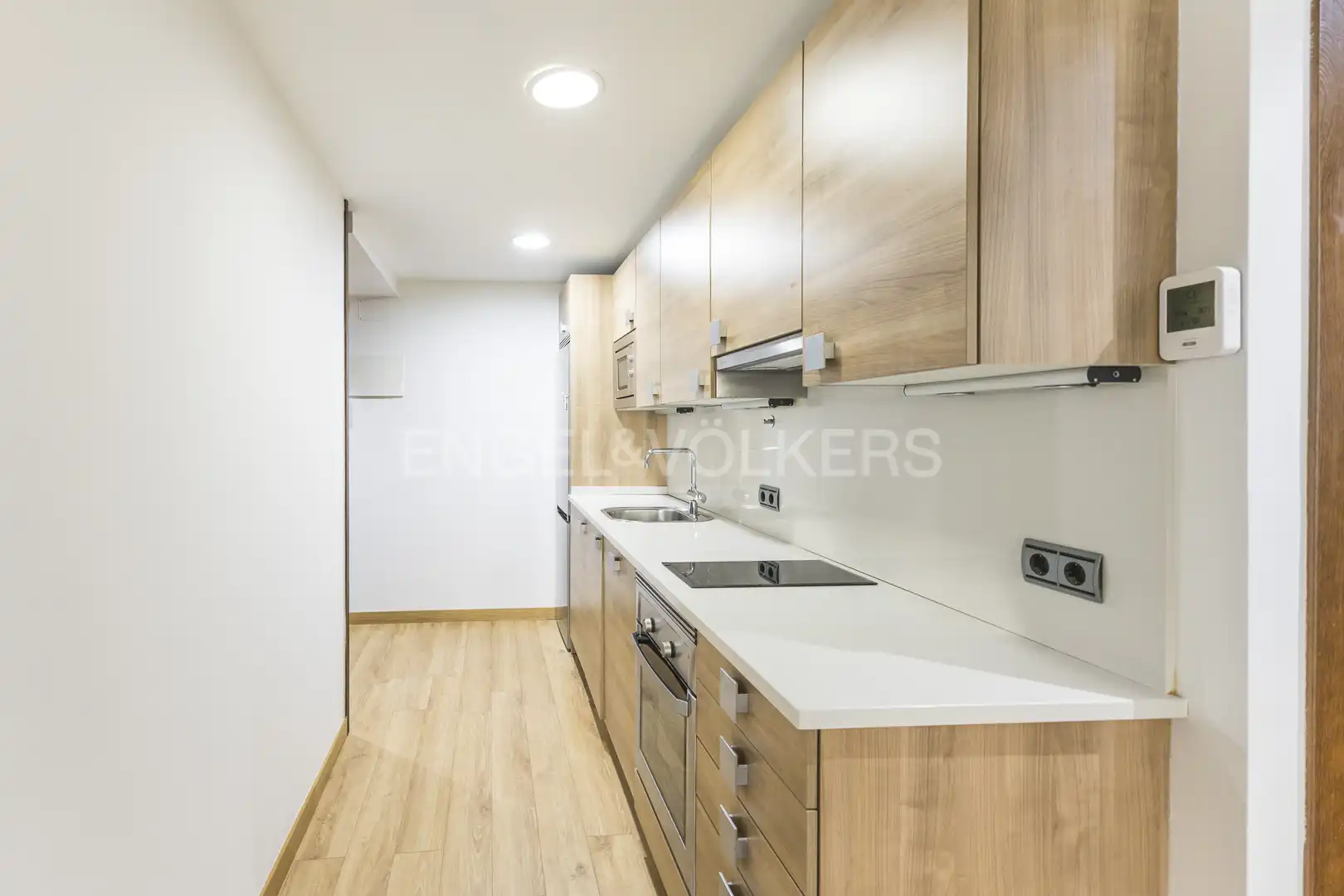 Kitchen of Flat for rent in Madrid  with Air Conditioner, Heating and Swimming Pool