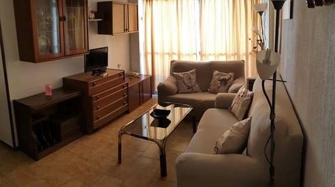 Foto 4 de Piso de alquiler en El Torrejón - El Cerezo, Sevilla Capital