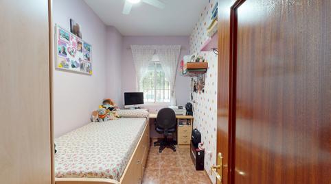 Foto 4 de Pis en venda a Calle Casimiro, Los Molinos - Villa Blanca,  Almería Capital